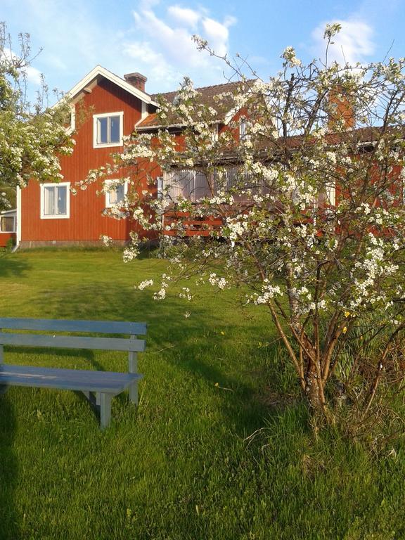 Dagmarsgardens Stuguthyrningen Villa Kullsbjorken Bagian luar foto