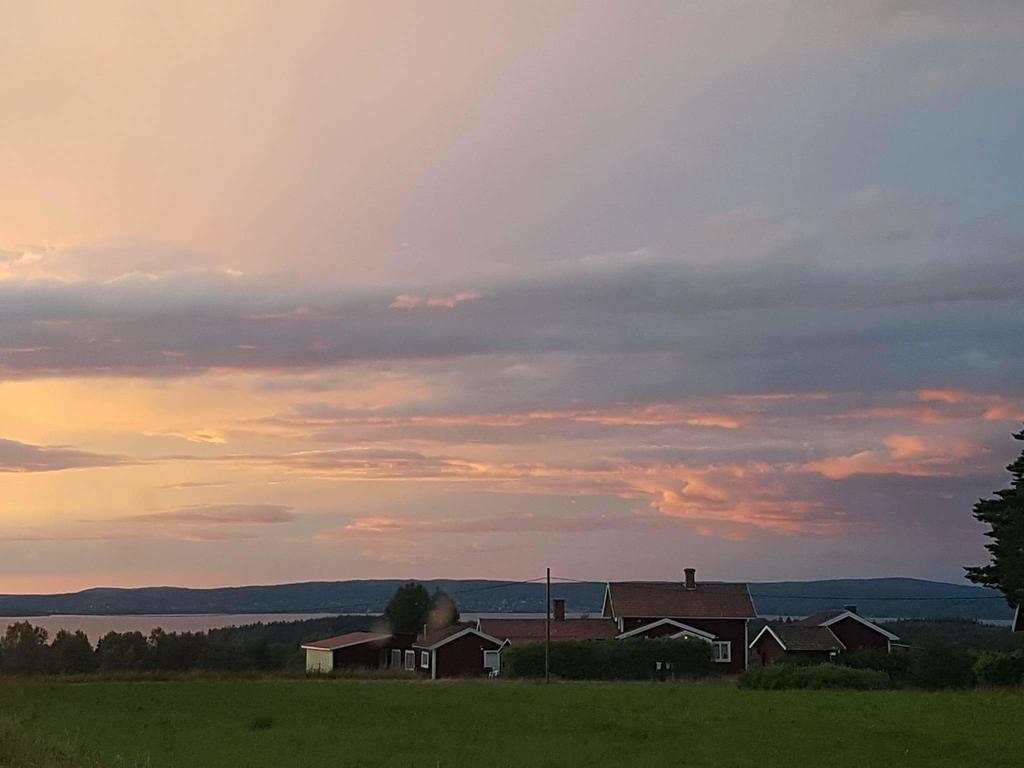 Dagmarsgardens Stuguthyrningen Villa Kullsbjorken Bagian luar foto